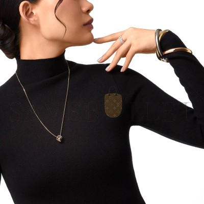 CARTIER TRINITY CUSHION-SHAPED PENDANT NECKLACE HALF-PAVED WITH DIAMONDS N7424481 CARTIER TRINITY CUSHION-SHAPED PENDANT NECKLACE HALF-PAVED WITH DIAMONDS N7424481