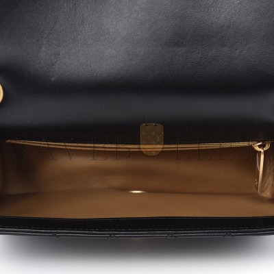 CHANEL MASTER MINI RECTANGULAR PEARL CRUSH FLAP AS1787 (19*13*7cm)