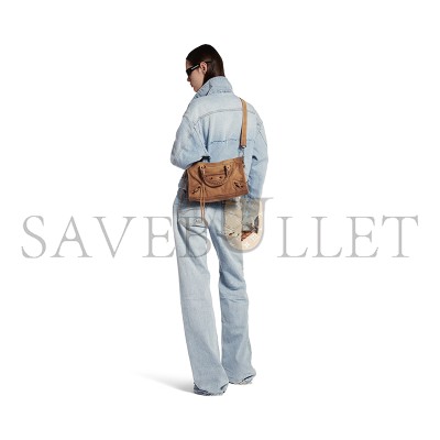 BALENCIAGA WOMEN'S LE CITY BAG SMALL IN CAMEL 8114422AB2A2533 (30*19*10cm)