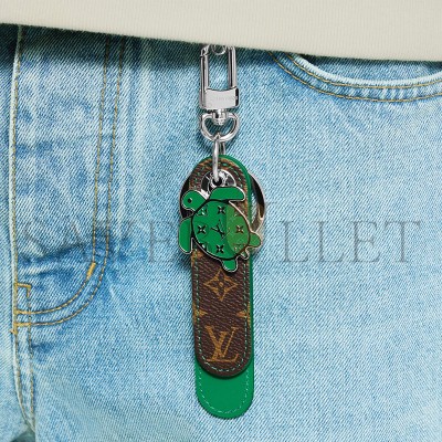 LOUIS VUITTON DRAGONNE TAB KEY HOLDER AND BAG CHARM M02564