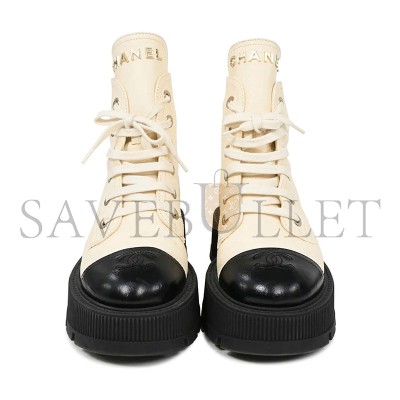 CHANEL CREAM AND BLACK LEATHER CAP-TOE LOGO COMBAT BOOTS WS8385