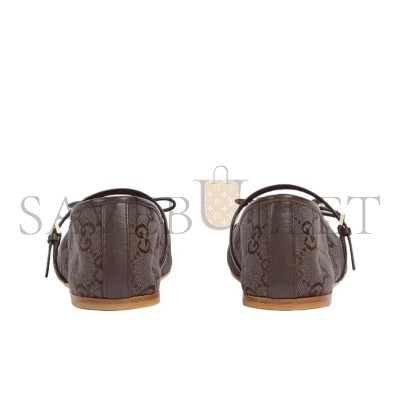 GUCCI HORSEBIT CANVAS BUCKLE SQUARE-TOE FLAT SHOES 814321