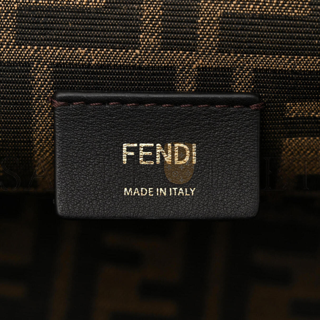 FENDI SHEARLING SMALL FENDI FIRST ROSA PLASTER (24*18*9cm) FENDI SHEARLING SMALL FENDI FIRST ROSA PLASTER (24*18*9cm)