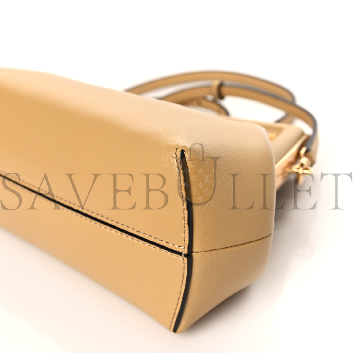 FENDI SHINY NAPPA SMALL FENDI FIRST SAHARA (26*18*9.5cm)