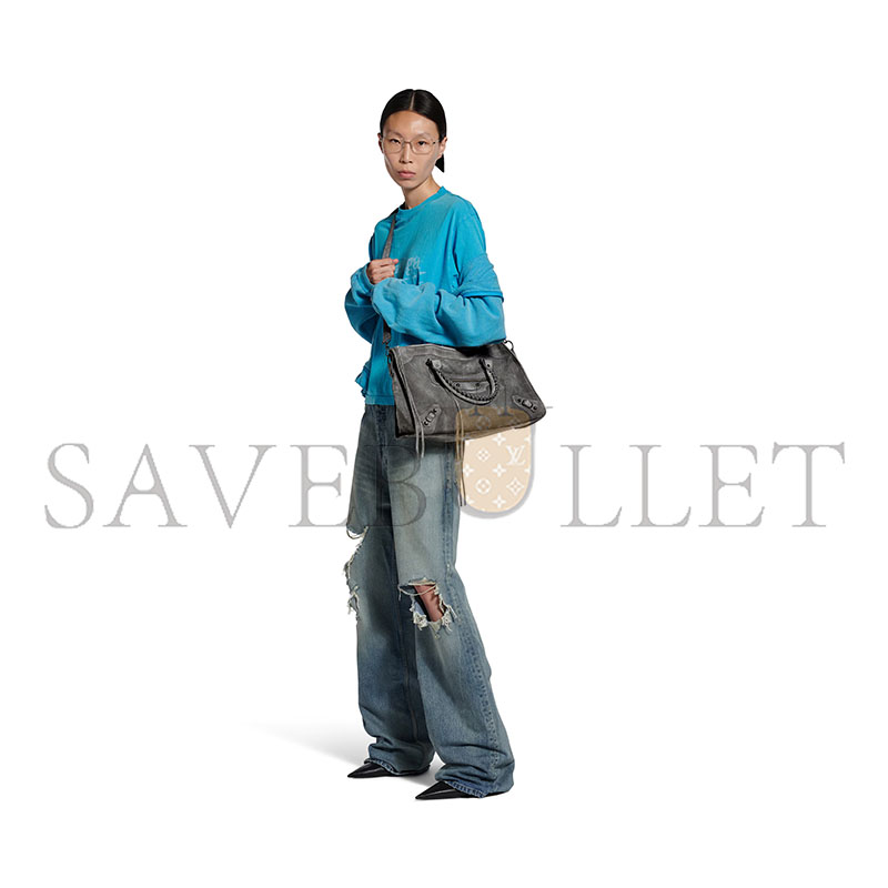 BALENCIAGA LE CITY BAG MEDIUM IN STORM GREY 8230582AB2A1143 (37*23.4*14.9cm) BALENCIAGA LE CITY BAG MEDIUM IN STORM GREY 8230582AB2A1143 (37*23.4*14.9cm)