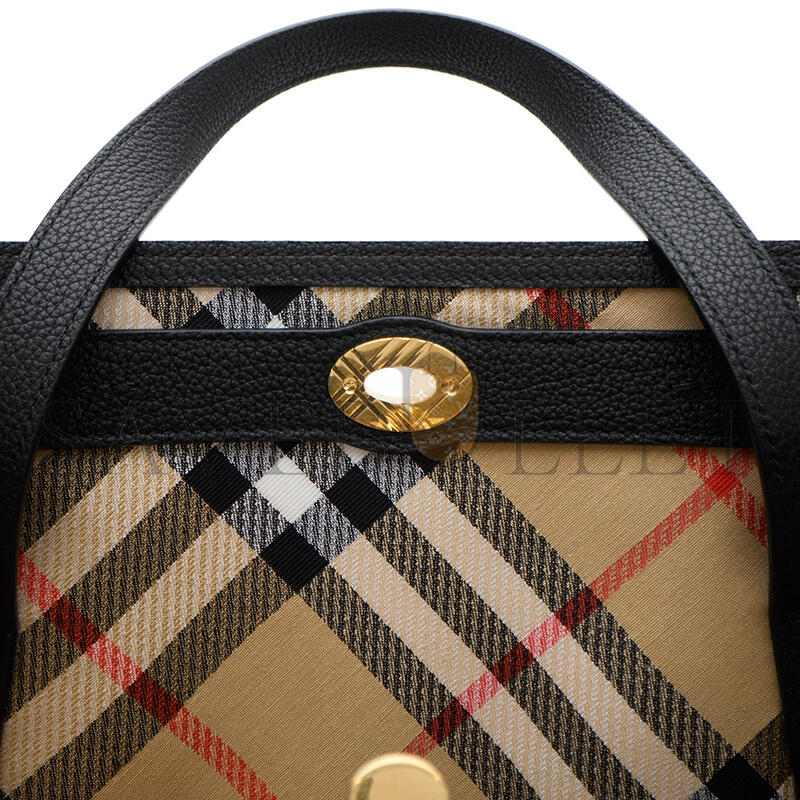 BURBERRY MEDIUM COTSWOLDS TOTE 81113391 (39.5*28.5*17cm) BURBERRY MEDIUM COTSWOLDS TOTE 81113391 (39.5*28.5*17cm)