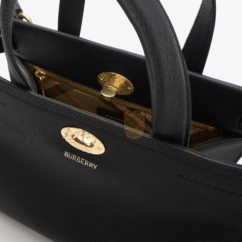 BURBERRY MINI COTSWOLDS TOTE 81113501 (24.5*19.5*13cm) BURBERRY MINI COTSWOLDS TOTE 81113501 (24.5*19.5*13cm)