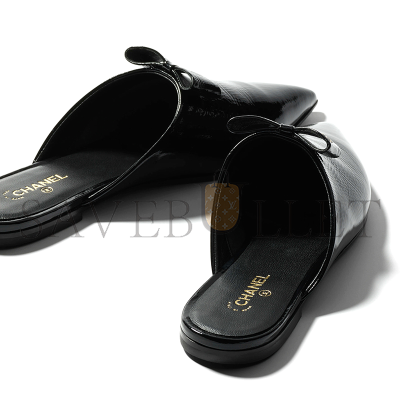 CHANEL MULES PATENT CALFSKIN BLACK G46550