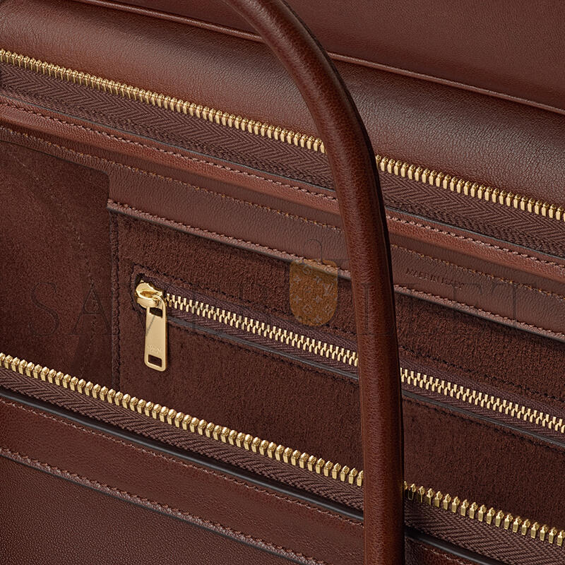 CELINE MEDIUM SMILING NEW LUGGAGE IN SUPPLE SHINY LAMBSKIN 123693GW2.28BK (36*22*16cm) CELINE MEDIUM SMILING NEW LUGGAGE IN SUPPLE SHINY LAMBSKIN 123693GW2.28BK (36*22*16cm)