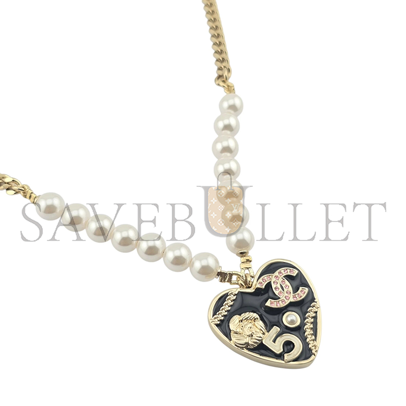 CHANEL CC BLACK ENAMEL HEART NECKLACE 