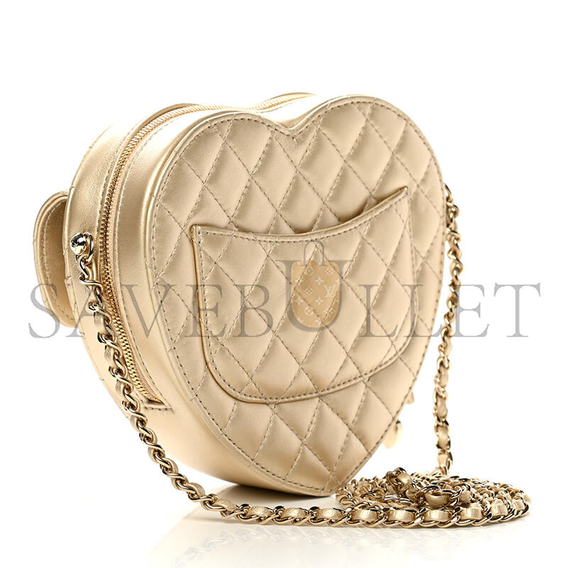CHANEL HEART BAG LAMBSKIN IN GOLD AS5764 (19*17*5.5cm)