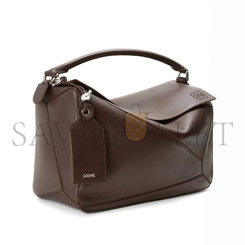 LOEWE LARGE FEATHERLIGHT PUZZLE BAG IN NAPPA LAMBSKIN B510PNLX02 (33*21.5*14.7cm) LOEWE LARGE FEATHERLIGHT PUZZLE BAG IN NAPPA LAMBSKIN B510PNLX02 (33*21.5*14.7cm)