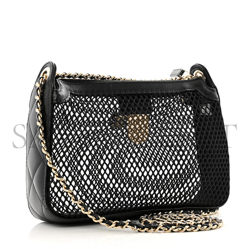 CHANEL MESH SHINY LAMBSKIN CLUTCH WITH CHAIN BLACK 1667264 (21*15*5cm)
