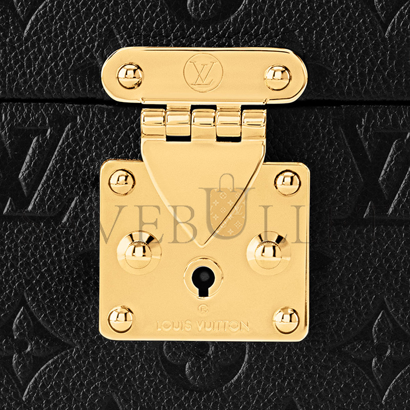 LOUIS VUITTON CAMERA BOX M11131 (21.5*17.5*10.5cm) LOUIS VUITTON CAMERA BOX M11131 (21.5*17.5*10.5cm)