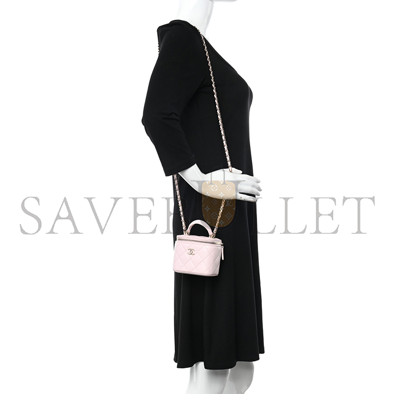CHANEL LAMBSKIN QUILTED MINI TOP HANDLE VANITY CASE WITH CHAIN LIGHT PINK 1334686 (10*9*7cm)