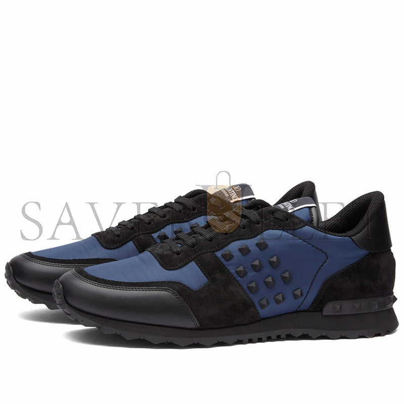 VALENTINO MEN'S ROCKSTUD SNEAKERS IN MARINE BLACK 1Y2S0748VBU24C