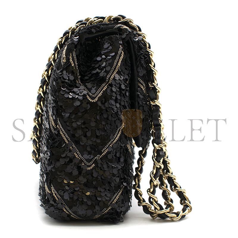 CHANEL CLASSIC FLAP BAG IN CHEVRON CHAIN & SEQUIN WITH BLACK CALFSKIN LINING AND GOLD HARDWARE (21*14*8cm)