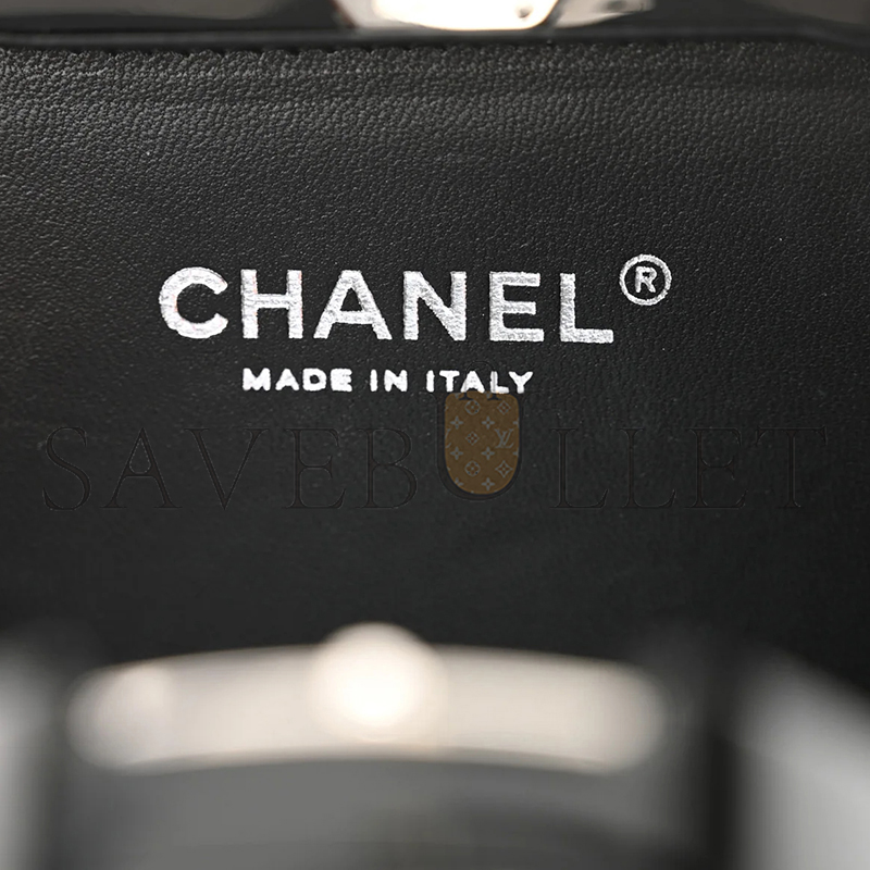 CHANEL CAMELLIA DIAMOND BAG (19*17*7cm)